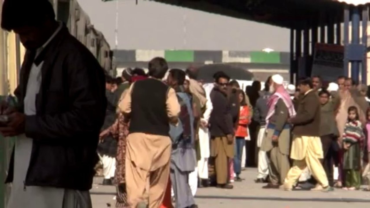 STRIVING_TOGETHER_IN_QUETTA