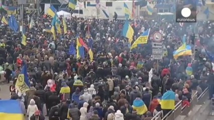Una marea humana vuelve a llenar el centro de Kiev