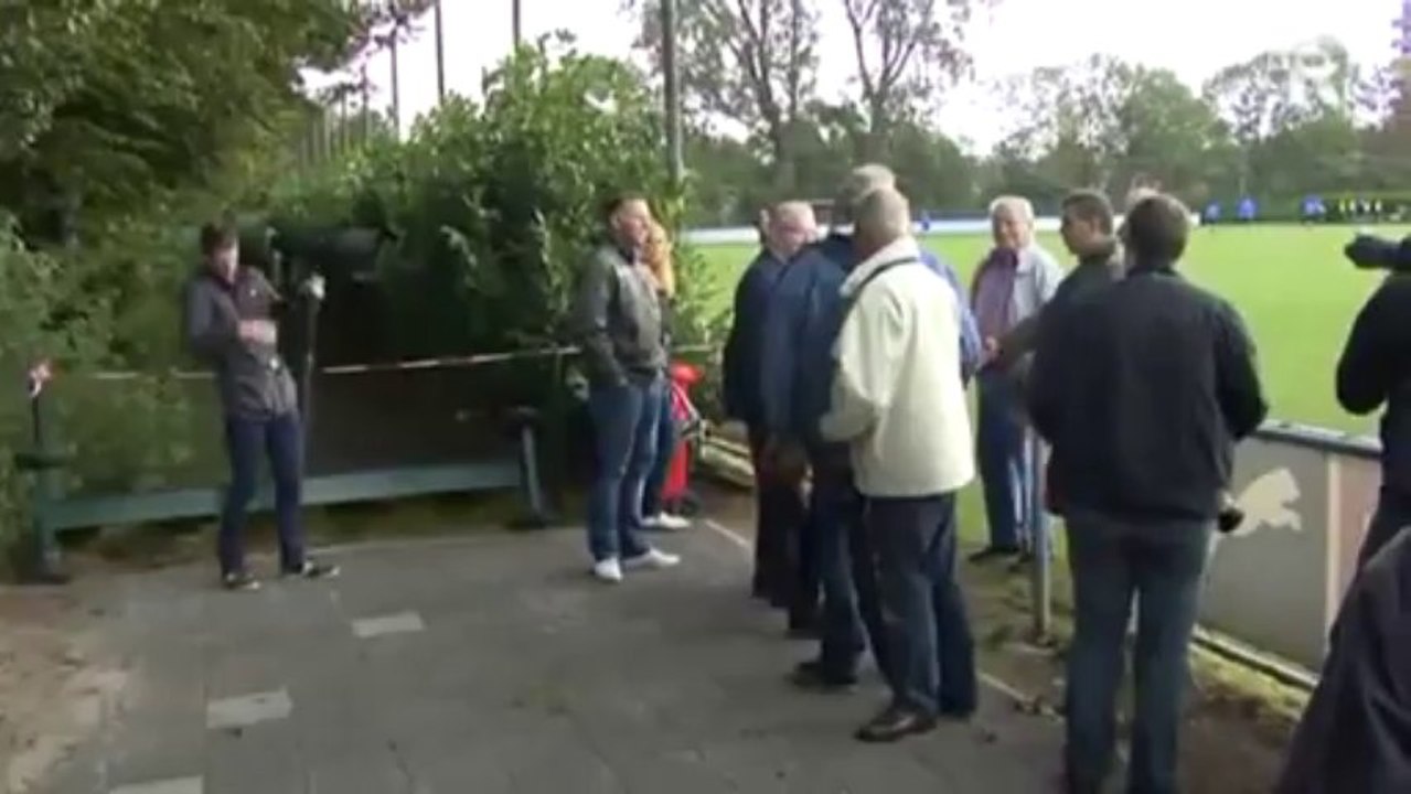 07-09-2011 Guidetti komt aan in De Kuip