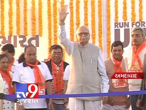 L.K.Advani heaps praise on Modi for Patel statue , Ahmedabad - Tv9 Gujarat