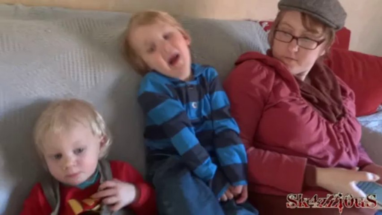 A not so normal, normal vlog (Health and stubborness)- Vlog Day 161 16/01/2012