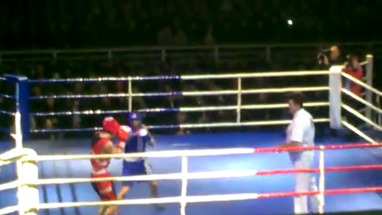 2010-12-18 Vasyl Lomachenko vs Janos Torok