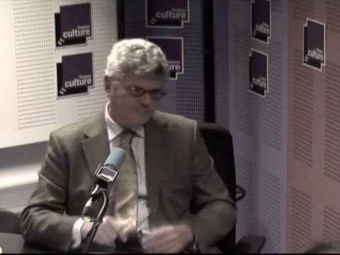 Les Matins - De la Centrafrique aux voyages diplomatiques : quelle politique étrangère pour la France ?