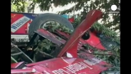 Filipinas: 22 muertos al caer autobús desde autopista elevada