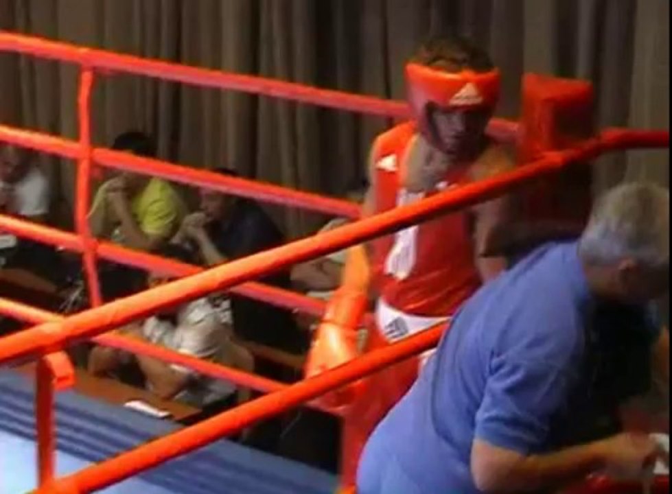 2012-05-16 Vasyl Lomachenko vs Vilen Seytosmanov