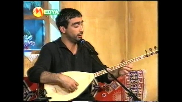 Uğur Karataş - _ Aşık Mahzuni Şerif Türküsü _ Bilmem Ağlasam mı