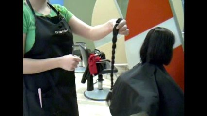 haircut on two different people