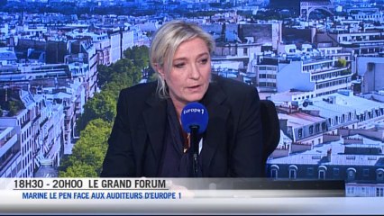 EXTRAIT – Marine Le Pen voudrait mettre en place "un PACS amélioré"