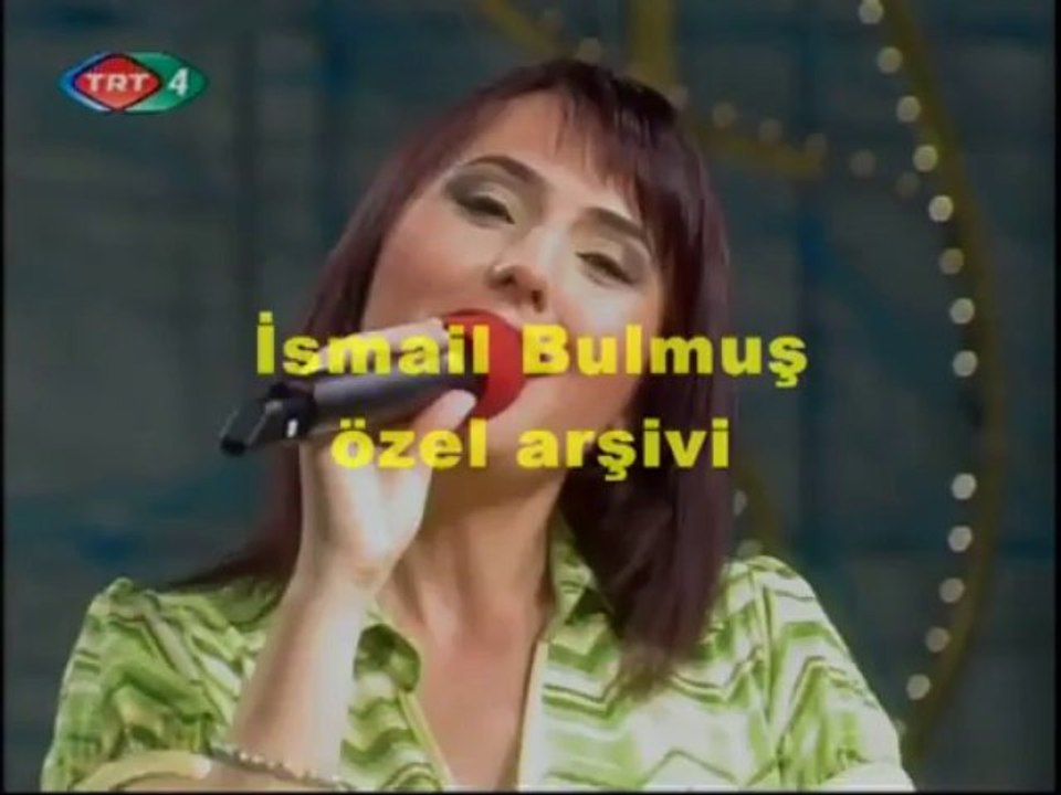 Neşe Dursun _ Eğilmez başın gibi gökler bulutlu Efem