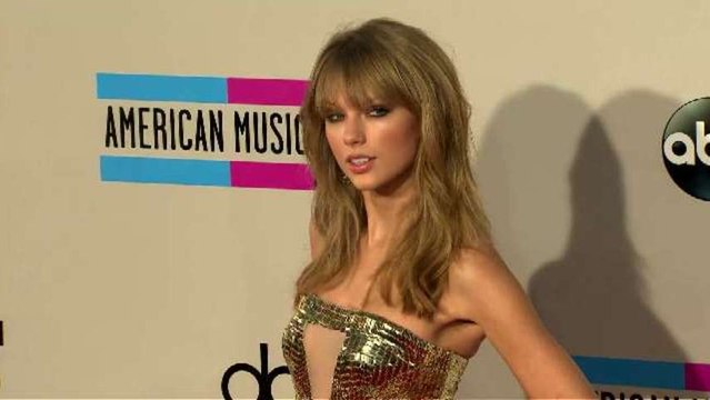 Taylor Swift Donates Money on Birthday