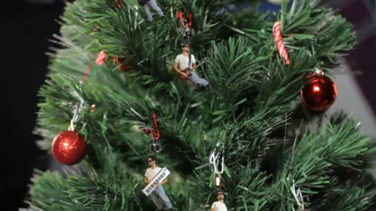 Christmas Joes - Joe Penna