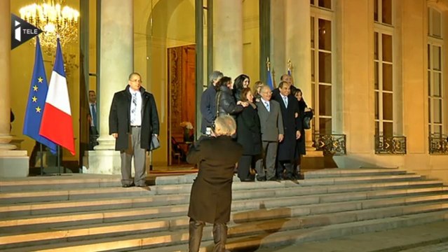 Anti-système ou antisémite, la « quenelle » de Dieudonné fait parler d'elle