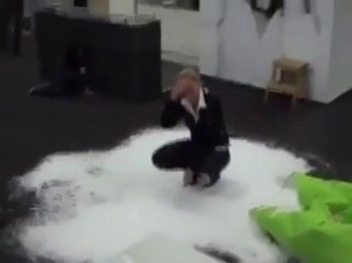 Pillow Explosion - Awesome Fail!