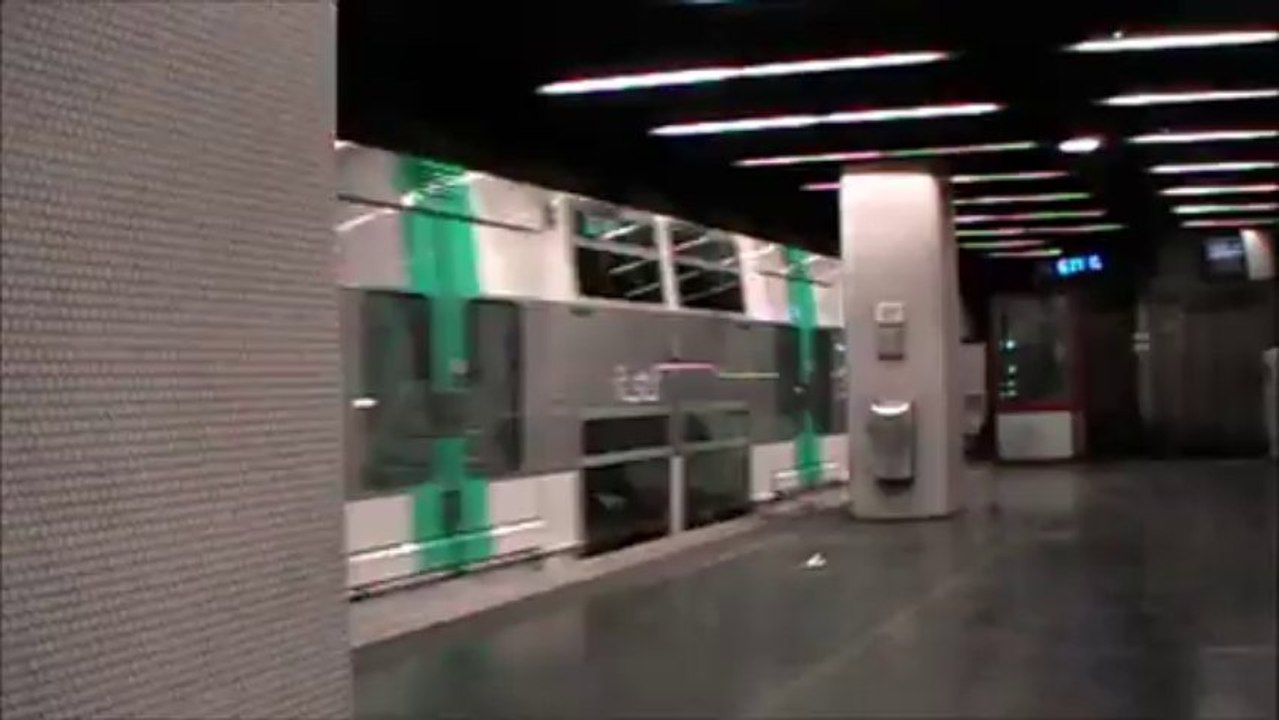 MI09 : Départ de la Gare de Lyon sur la ligne A du RER