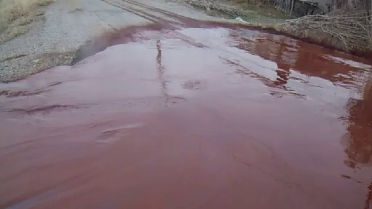 Eti AŞ boksit borusu patladı