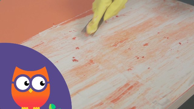 Comment décaper une porte (Ooreka.fr)