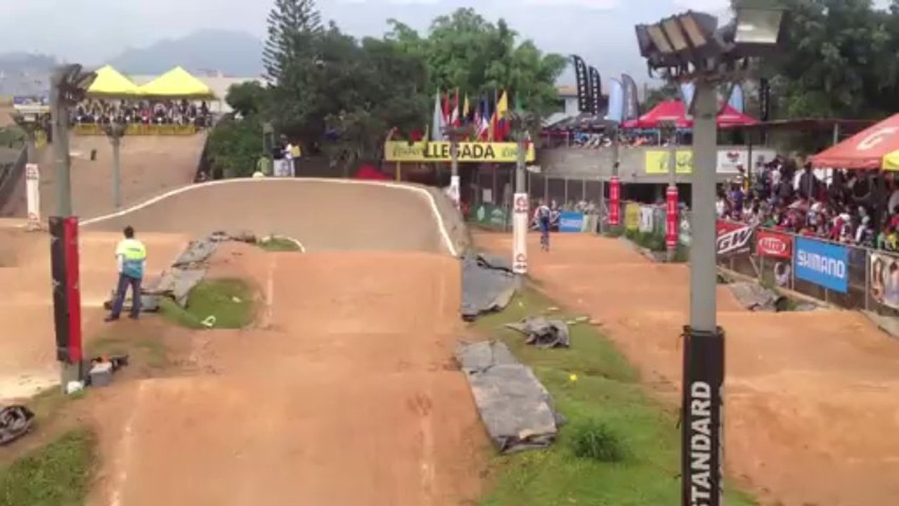 CILUCES 20132 1033