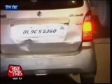 Aaj Tak Reporter molested in Delhi - uncut video - YouTube