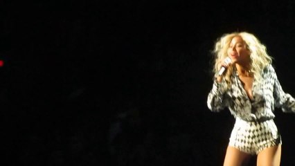 Beyoncé - XO @ Toronto