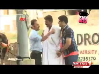 ZARA HUT KAY 2013 cow funny pakistani clips new - YouTube
