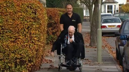 Great Train Robber Ronnie Biggs dies aged 84