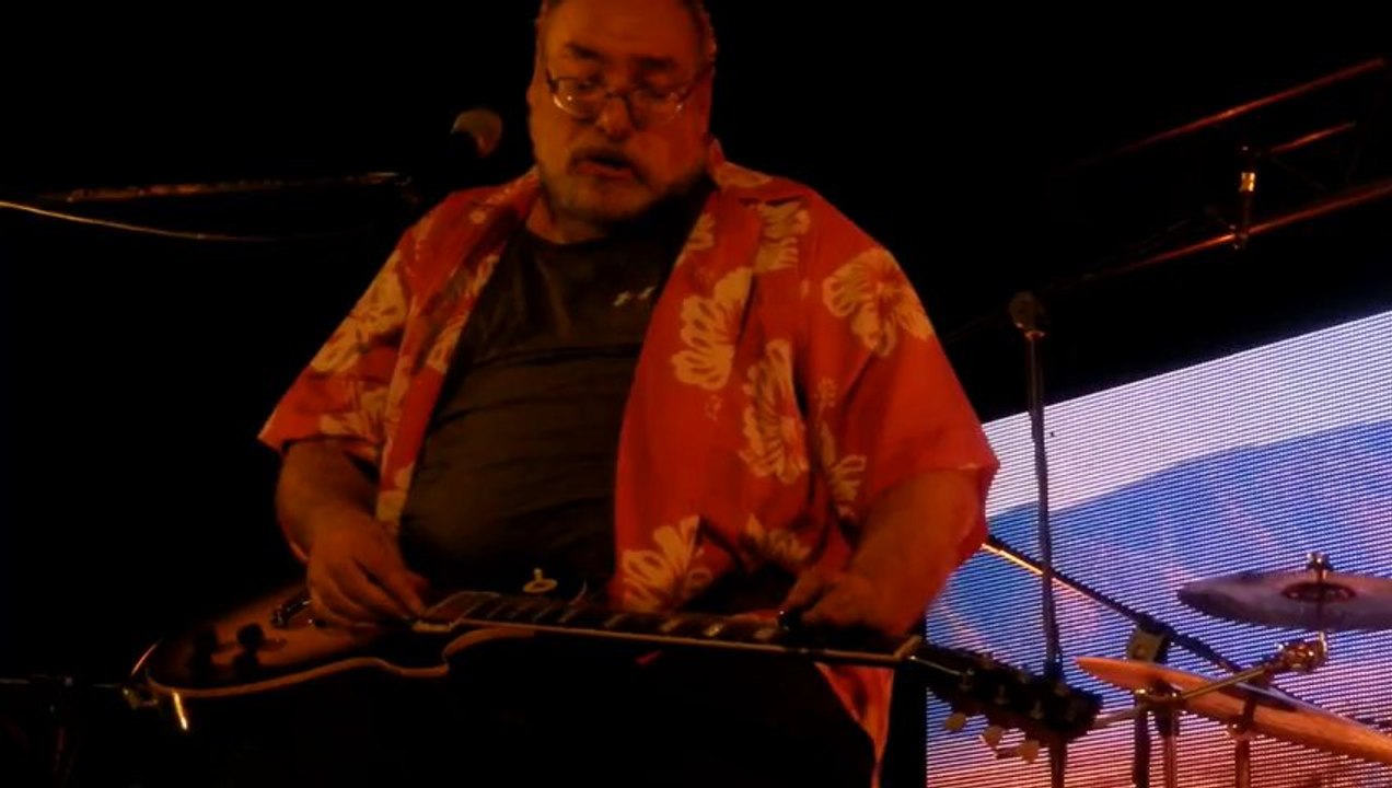 NICO AND CO "CAPTAIN CAPTAIN"  SALLE DU BOIS DE CASTRES CARBONNE (HAUTE-GARONNE) 14 NOVEMBRE 2013  ORGANISE PAR L'ASSO'S ÉPICÉE