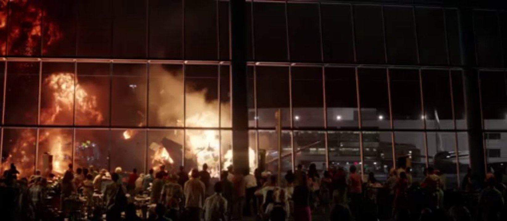 GODZILLA - TRAILER (GREEK SUBS)