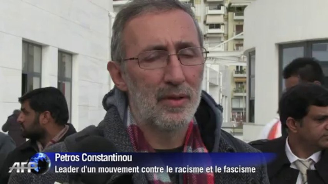 Grèce: deux militants présumés d'Aube dorée jugés