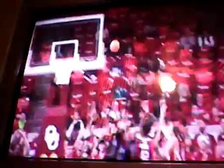 Women's Basketball Half Time