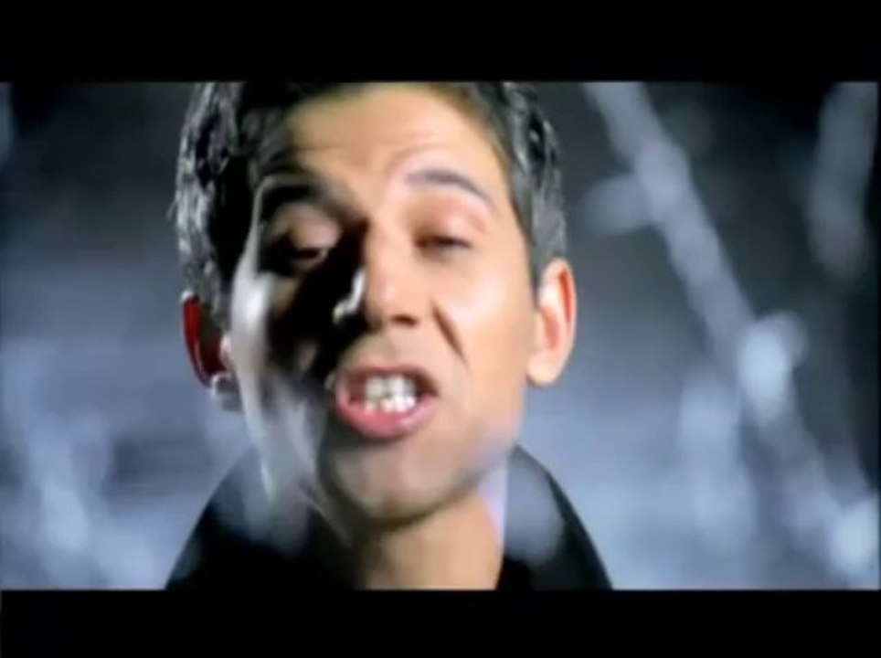 sohbetplay Biz Bu Hallere Düşecek Adammıydık (Mustafa Yıldızdoğan) www.sohbetplay.com