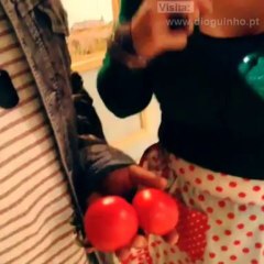 Luciana Abreu apanhada a coçar a salada de Rui Unas