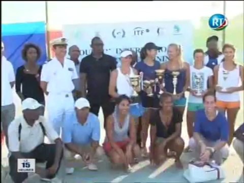 Djibouti:ceremonie de cloture lors du 3eme tournoi de tennis feminin