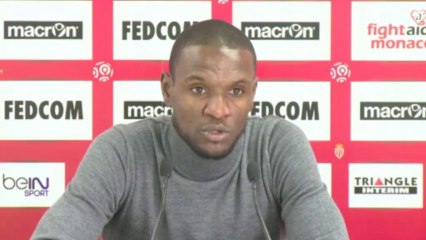 19e j. - Abidal : "Martial, pas un joueur qui parle énormément"