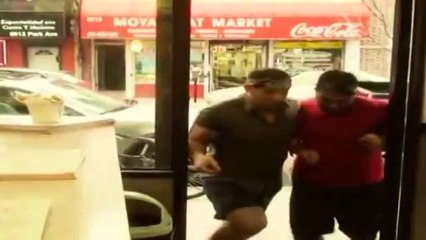 General Tso Chicken by Foliage Garden (TV Commercial)_clip1