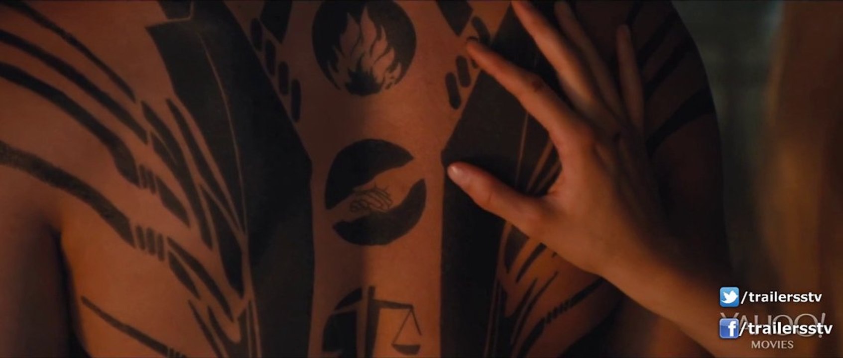 Divergent-Clip #1 "Tattoos" (HD) Kate Winslet, Shailene Woodley