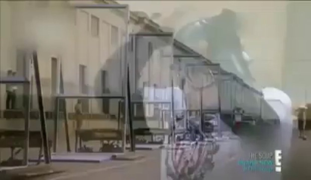 Violent FAIL trying to brake windows with the head!