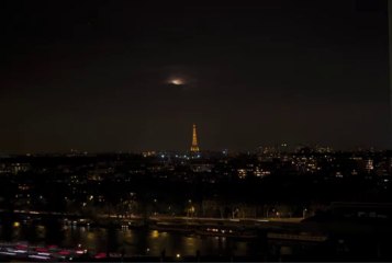 test timelapse Eiffel 02