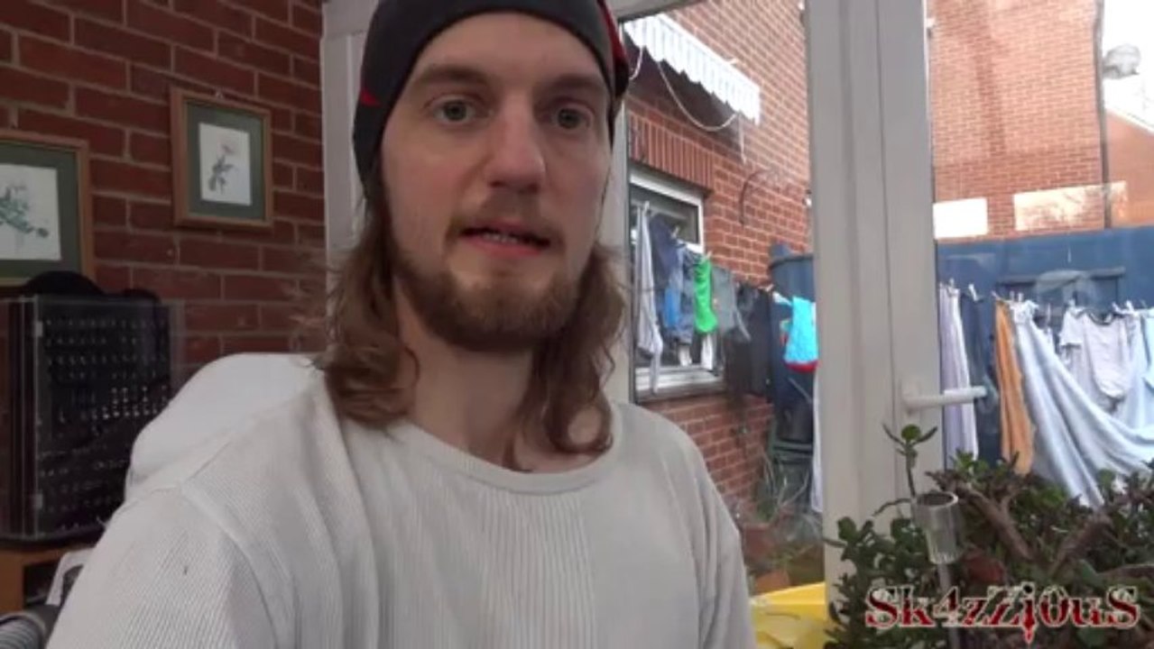 Gun For Hire Style (The Freelancer) - Vlog Day 208 03/03/2012