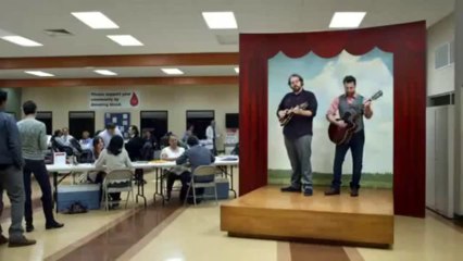 Funny commercial - Dracula Commercial (GEICO)_clip4