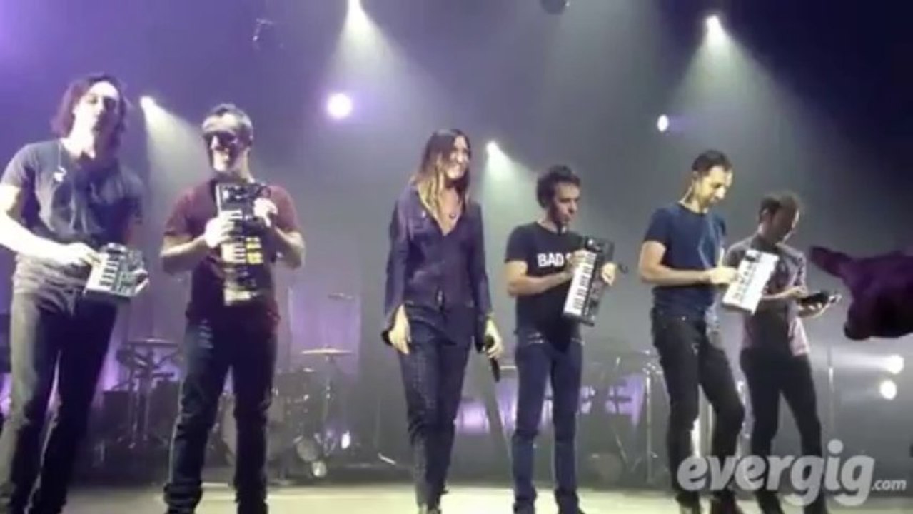 Zazie "J'envoie valser" - Le Dôme - Concert Eve...