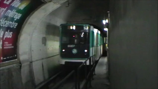 MP59 : Arrivée à la station Porte des Lilas sur la ligne 11 du métro parisien
