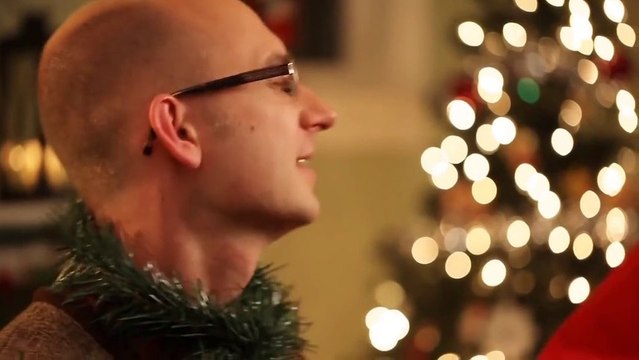 Wrecking Ball Christmas Parody !! Miley Cyrus Deck The Halls