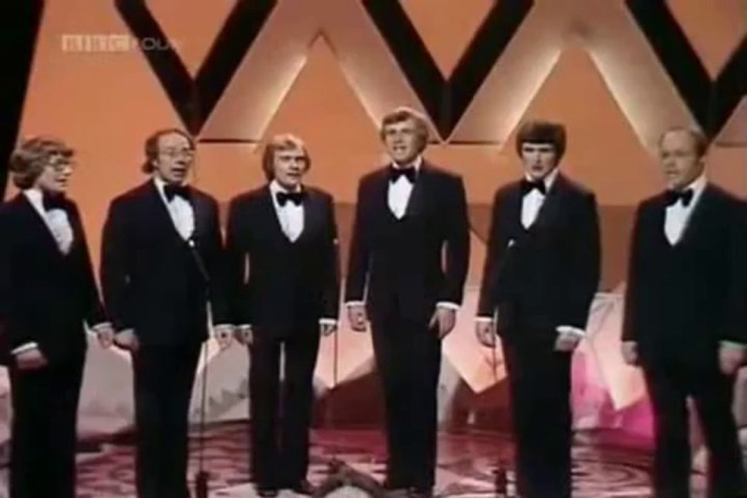 Nana Mouskouri  -  Gloria  Alleluia  -  - 1976