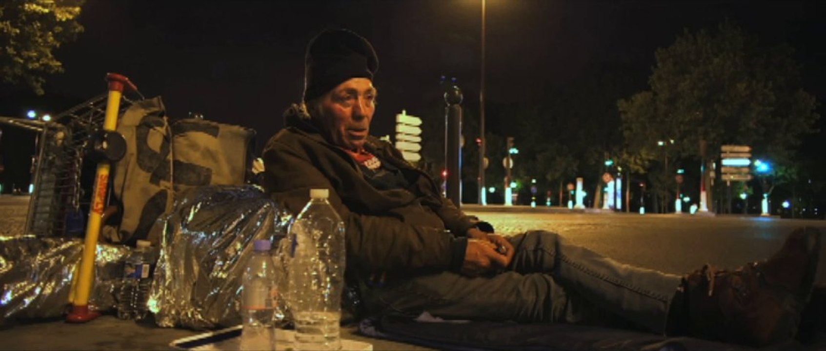 AU BORD DU MONDE - Bande-annonce VF