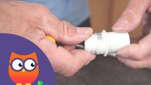 Comment installer une douille à vis (Ooreka.fr)