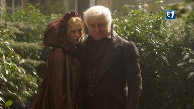 Comment est fabriqué le masque de poils de La belle et la bête ?