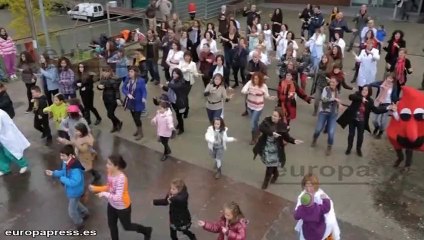 'Flashmob' infantil contra la leucemia
