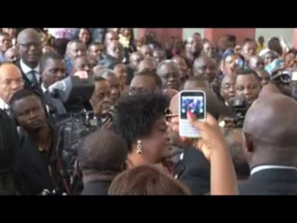 KOFFI CHANTE TABU LEY AURA BEL ET BIEN LIEU