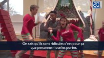 Xmas jammies, le clip de nol hilarant de la famille holderness en pyjama