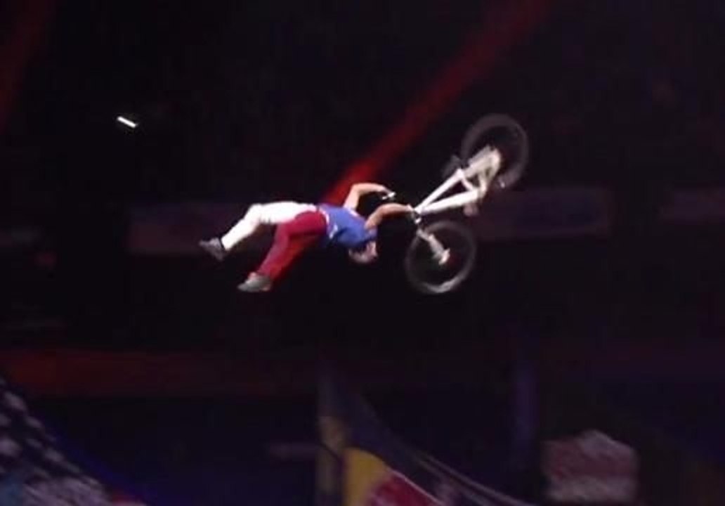 Best Of the Week #38 : Bike, Surf, Skate, Snow, Wake, BMX, Ski, Longboard